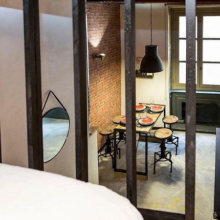 Small Factory Apartment Lyon Exterior photo